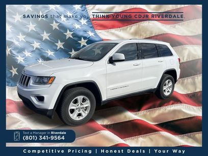 Used 2016 Jeep Grand Cherokee Laredo w/ Quick Order Package 23E