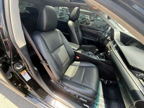 Used 2015 Lexus ES 350 FWD image 19