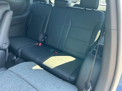 New 2026 Chevrolet Traverse LT w/ Midnight/Sport Edition image 30