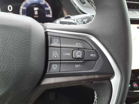New 2026 Jeep Grand Cherokee Limited w/ Limited Altitude Package AWD/4WD image 17