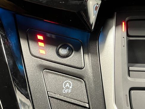 New 2026 Honda Odyssey Touring image 21