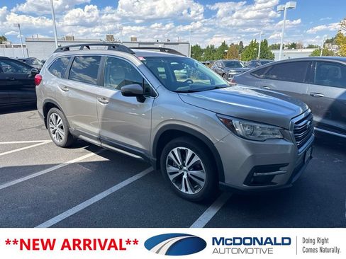 Used 2020 Subaru Ascent Limited AWD/4WD image 1
