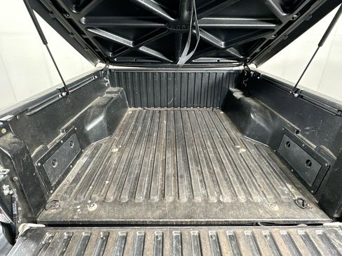 Used 2015 Toyota Tacoma PreRunner w/ SR5 Package image 26