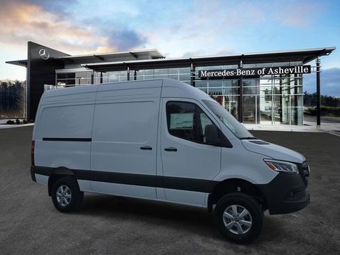 New 2026 Mercedes-Benz Sprinter 2500 image 1