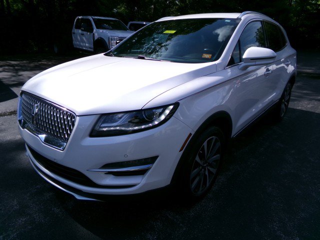 Used 2019 Lincoln MKC Reserve w/ MKC Technology Package FWD image 4