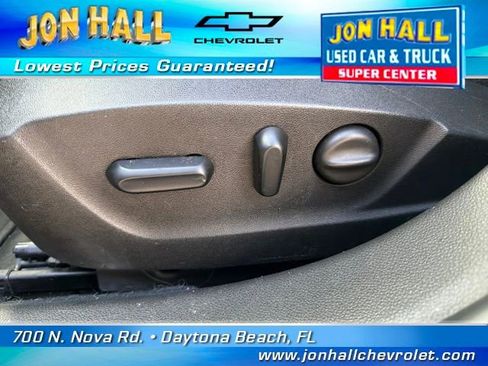 Used 2017 Buick Regal Sport Touring image 17