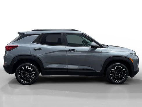 Used 2021 Chevrolet TrailBlazer LT w/ Convenience Package FWD image 6