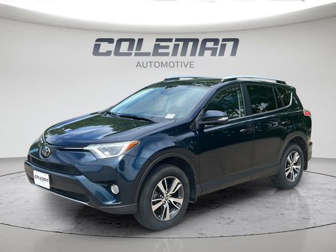 Used 2018 Toyota RAV4 XLE w/ Plus Extra Value Package AWD/4WD image 1