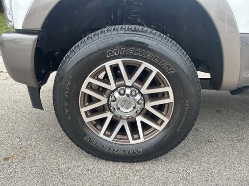 Used 2019 Ford F250 King Ranch w/ King Ranch Ultimate Package image 6