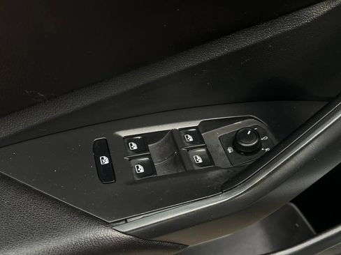Used 2019 Volkswagen Jetta S w/ Driver Assistance Package FWD image 15