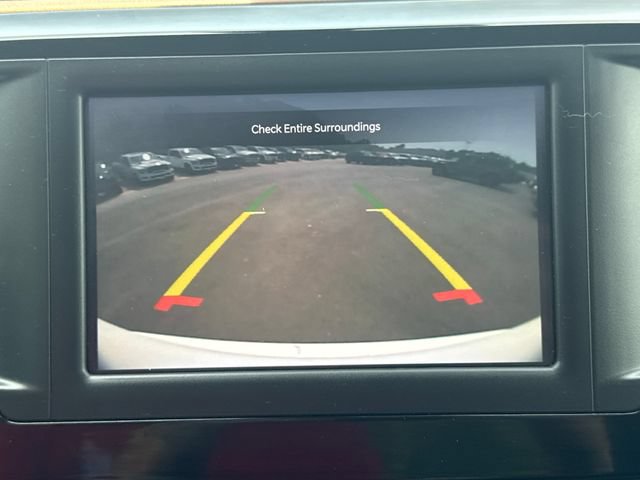 Used 2023 Chrysler Voyager LX FWD image 26