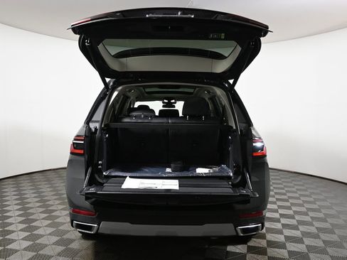 New 2026 BMW X7 xDrive40i AWD/4WD image 36