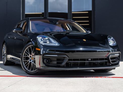 Certified 2023 Porsche Panamera 4 Platinum Edition AWD/4WD image 6
