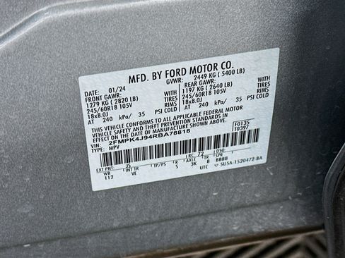 Used 2024 Ford Edge SEL AWD/4WD image 12
