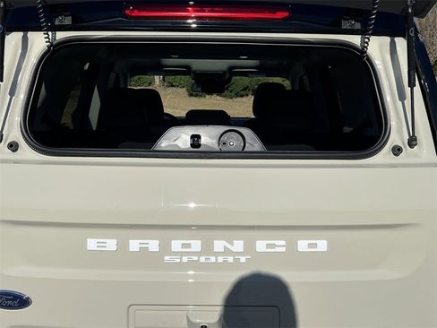 New 2025 Ford Bronco Sport Outer Banks w/ Sasquatch Outer Banks Package image 23