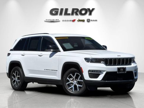 Used 2023 Jeep Grand Cherokee Limited RWD image 2