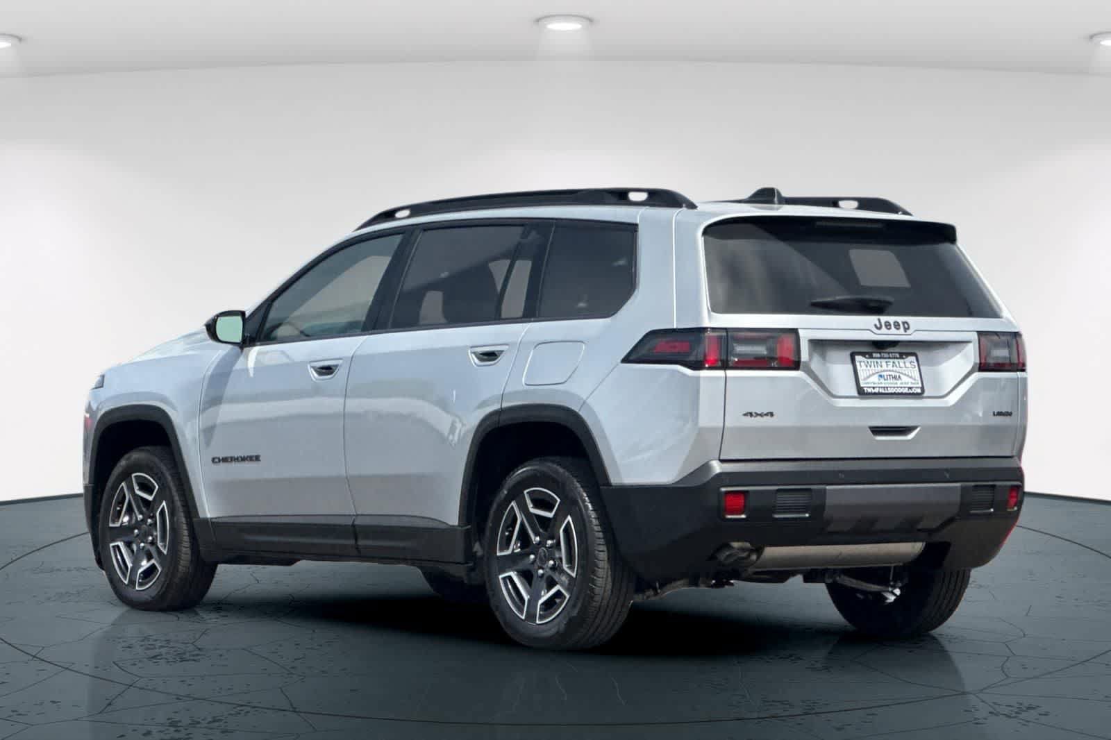 New 2026 Jeep Cherokee Laredo AWD/4WD image 8
