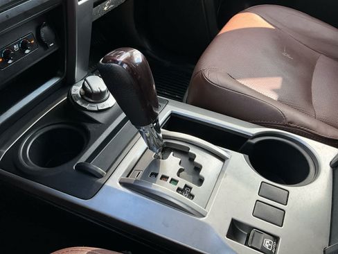 Used 2018 Toyota 4Runner Limited AWD/4WD image 16