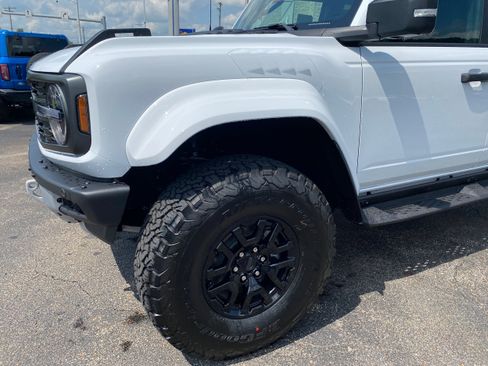 New 2026 Ford Bronco Raptor w/ Interior Carbon Fiber Pack AWD/4WD image 20