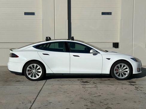 Used 2013 Tesla Model S image 6