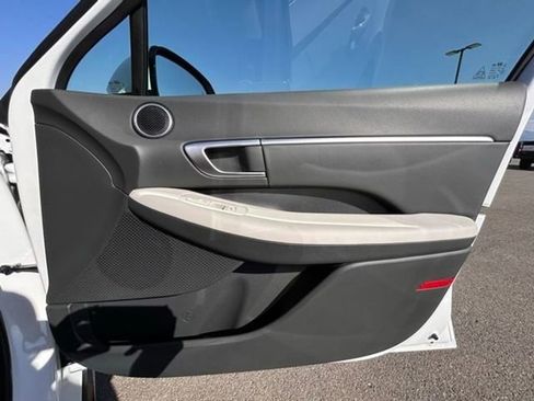 New 2024 Hyundai Sonata SEL FWD image 21