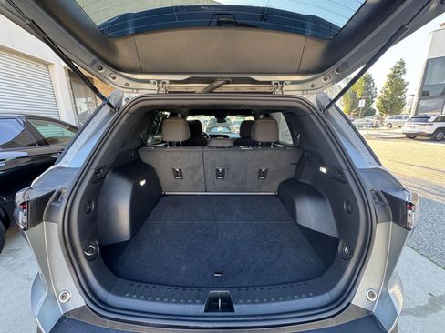 Used 2025 Chevrolet Equinox LT image 30