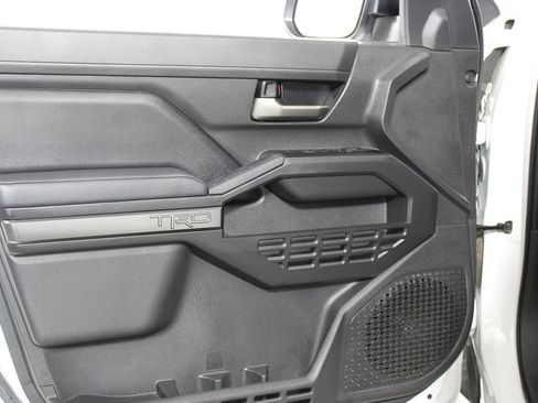 Used 2024 Toyota Tacoma TRD Sport image 35