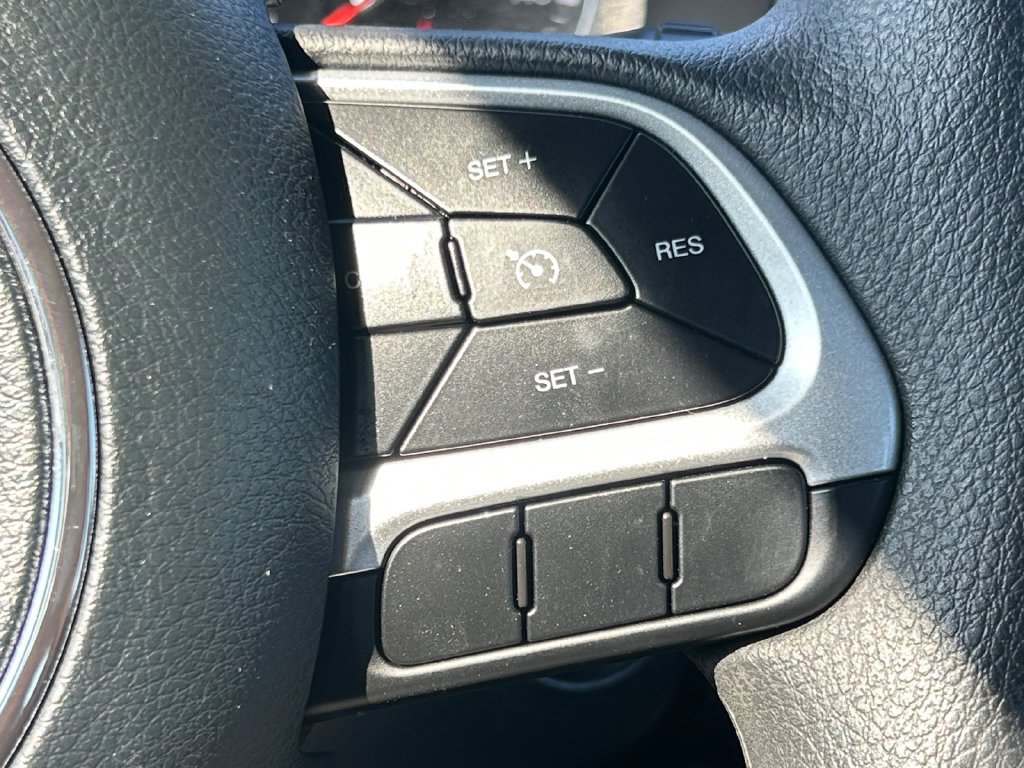 Used 2021 Jeep Renegade Sport AWD/4WD image 33