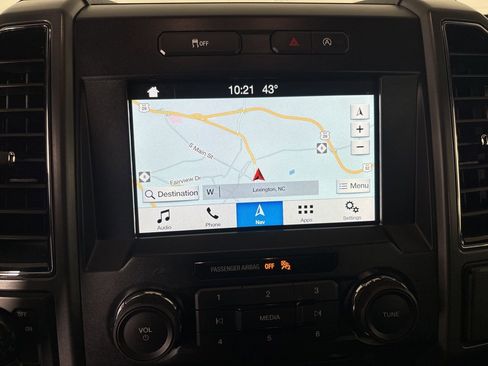 Used 2018 Ford F150 XLT w/ Equipment Group 302A Luxury image 18