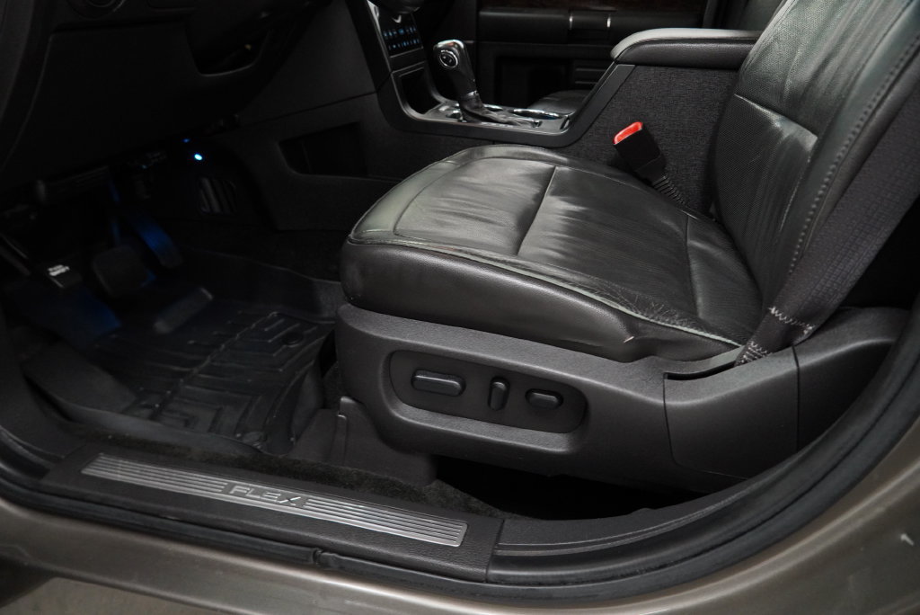 Used 2013 Ford Flex Limited FWD image 36