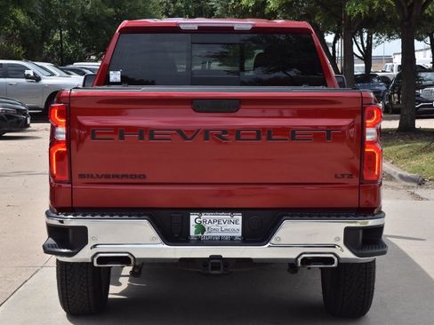 Used 2025 Chevrolet Silverado 1500 LTZ AWD/4WD image 9