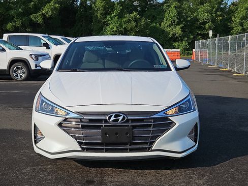 Used 2019 Hyundai Elantra SEL FWD image 2