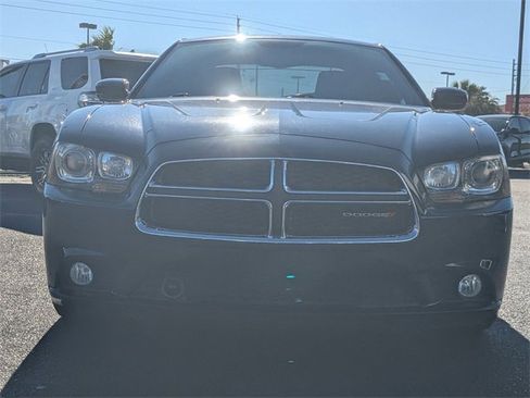 Used 2014 Dodge Charger R/T image 9