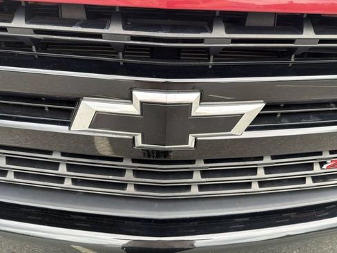 Used 2020 Chevrolet Silverado 1500 LT Trail Boss AWD/4WD image 32