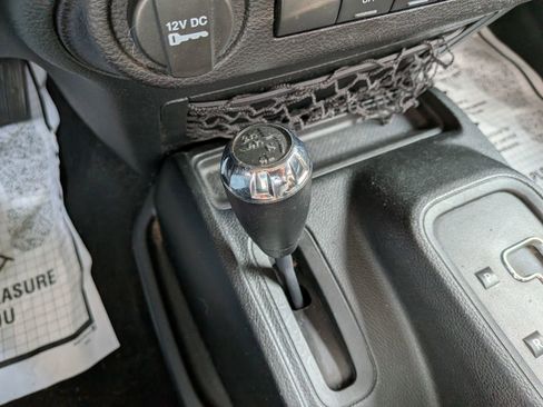 Used 2016 Jeep Wrangler Sport w/ Connectivity Group image 44