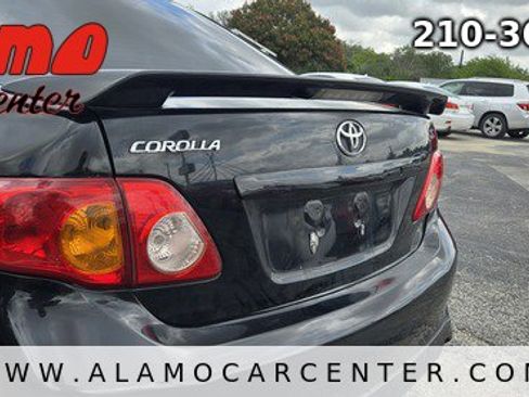 Used 2010 Toyota Corolla S image 12