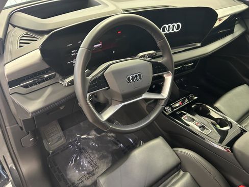 Certified 2025 Audi Q6 e-tron Premium Plus w/ Premium Plus image 18