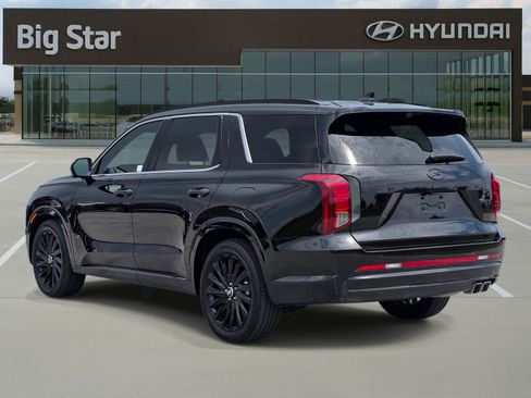 Used 2024 Hyundai Palisade Calligraphy AWD/4WD image 3