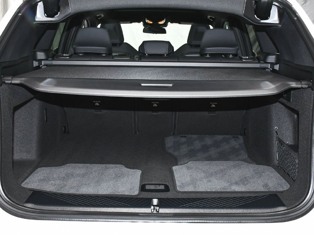 Used 2026 BMW X3 xDrive30i w/ Convenience Package AWD/4WD image 61