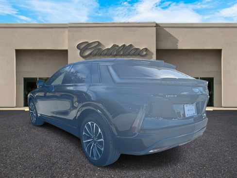 Certified 2024 Cadillac Lyriq Sport image 5