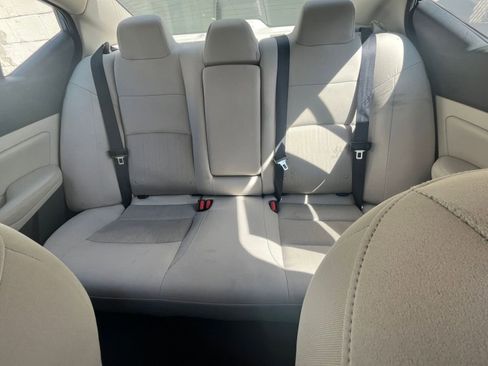 Used 2025 Nissan Altima 2.5 SV image 33