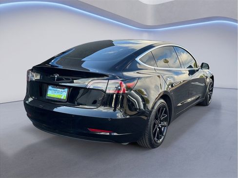 Used 2020 Tesla Model 3 Standard Range image 6