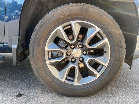 Used 2022 Chevrolet Silverado 1500 LT w/ Protection Package image 31