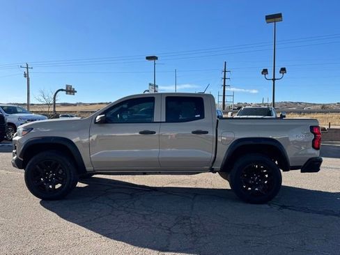 Used 2023 Chevrolet Colorado Trail Boss w/ Advanced Trailering Package image 2