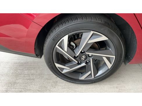 Certified 2025 Hyundai Elantra Sport image 5