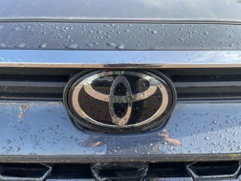 Used 2024 Toyota Grand Highlander AWD image 4