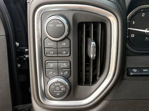 Used 2022 GMC Sierra 3500 Denali w/ Denali Ultimate Package image 5