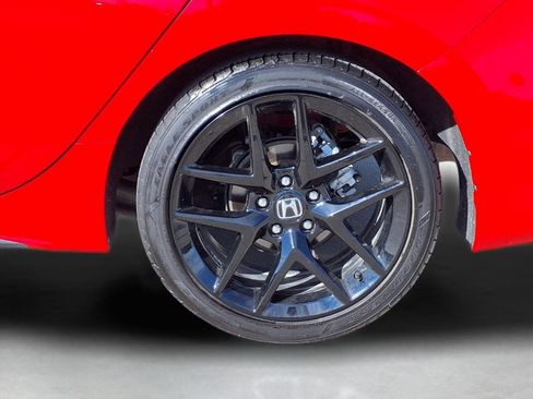 Used 2024 Honda Civic Sport image 3