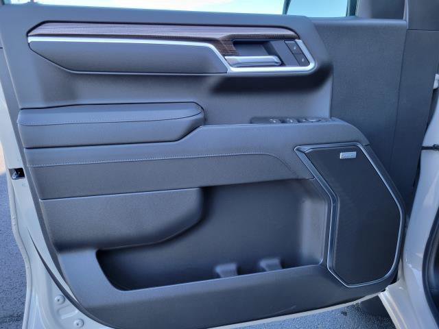 New 2026 Chevrolet Silverado 1500 RST w/ RST All Star Premium Package AWD/4WD image 10