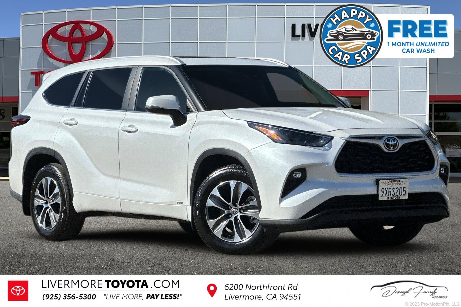 Certified 2026 Toyota Highlander XLE AWD/4WD image 1